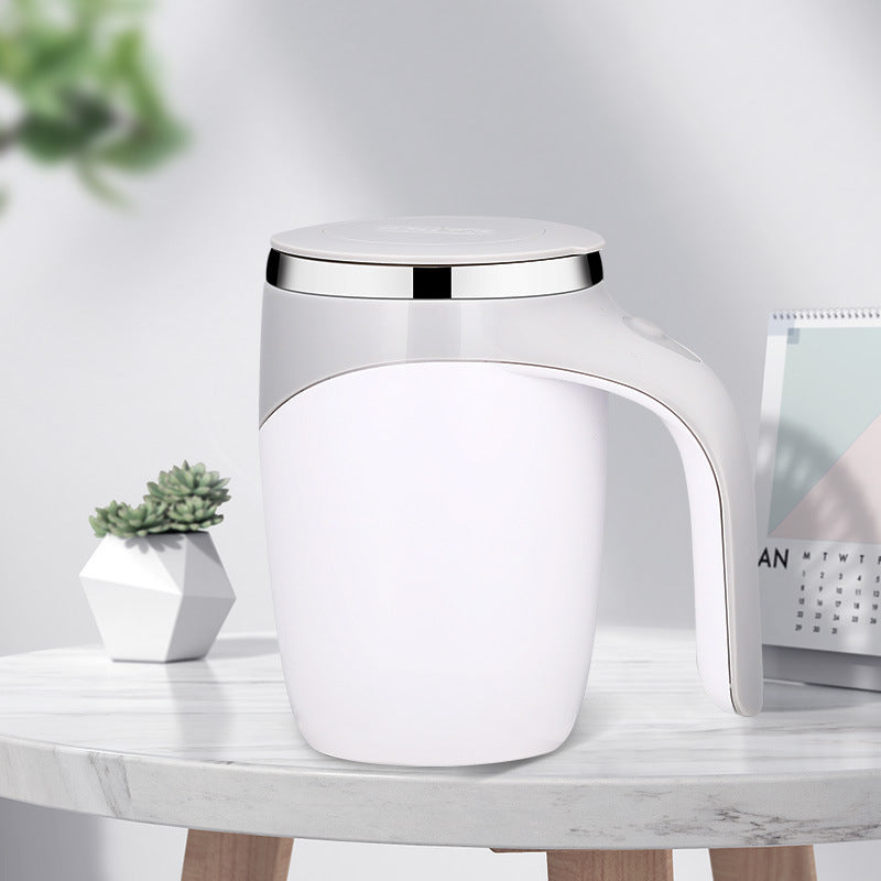 Gocrisandy rechargeable automatic stirring coffee cup with magnetic water rotation, ideal for mixing drinks and milkshakes.